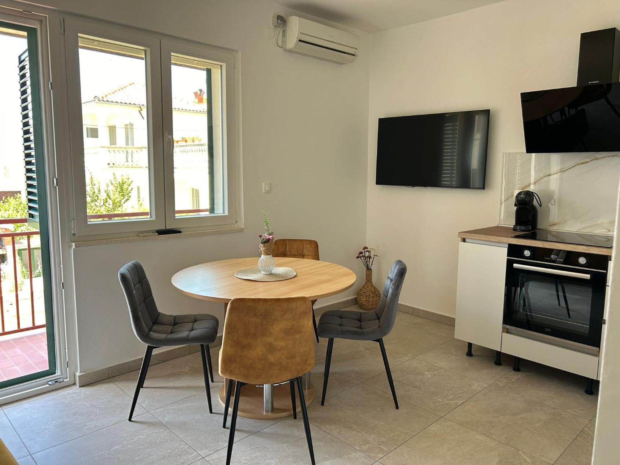 Apartman Marita Jezera Buitenkant foto